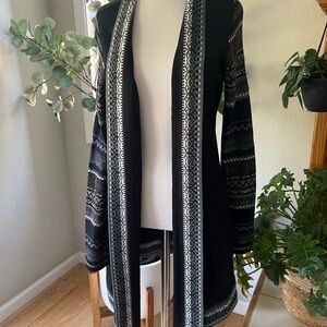 Icelandic Designs black & Navy cardigan